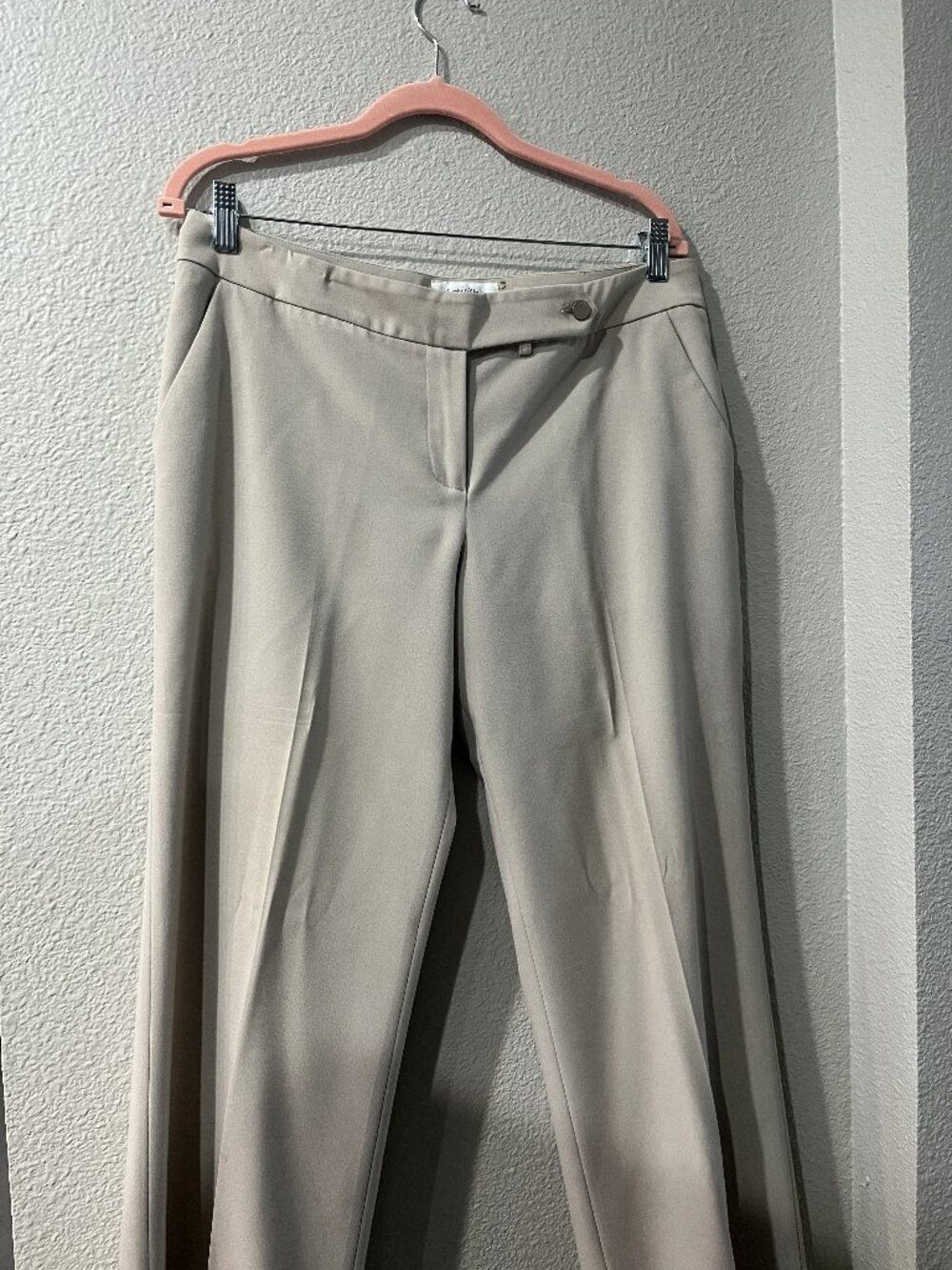 Calvin Klein Classic Fit pleated pant